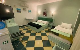 Riviera Beach Chalets